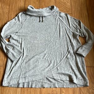 Market & Spruce sweater